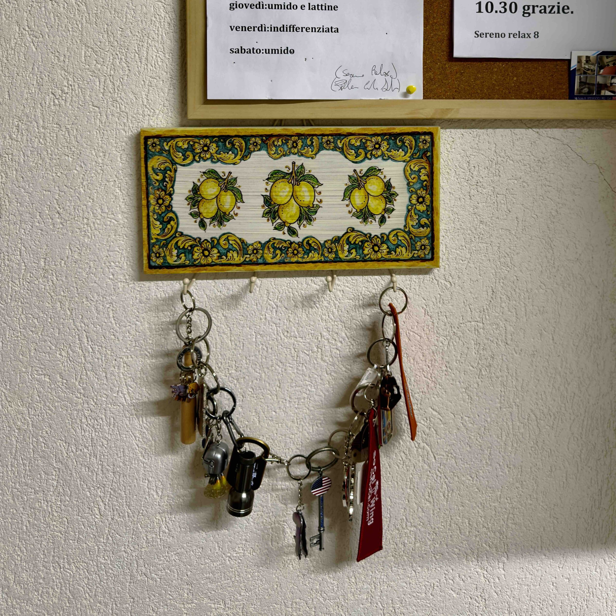 Keychain with travel memories from past destinations